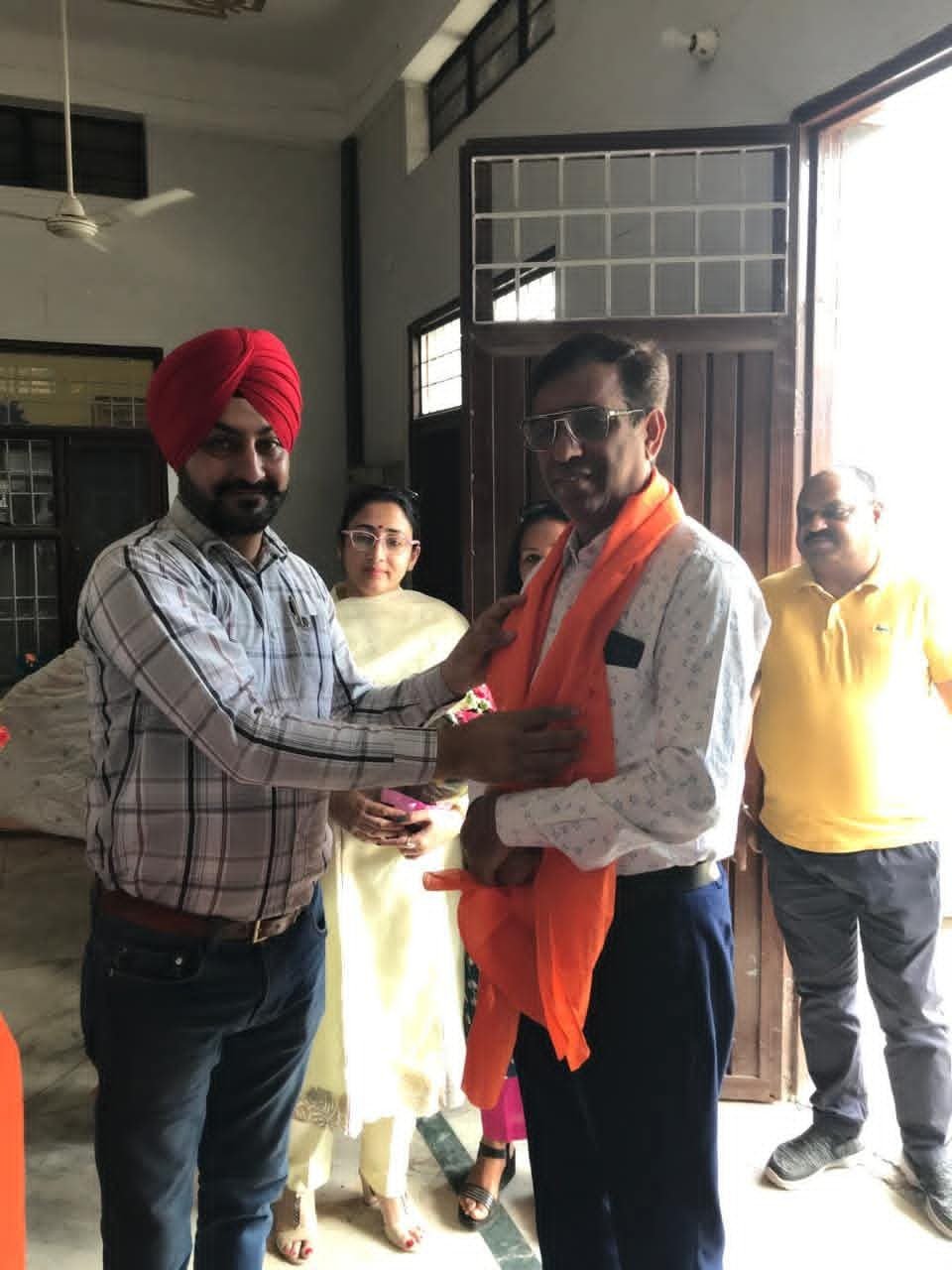 195f2abf-45a5-4fa8-9945-c00e6d1ad794